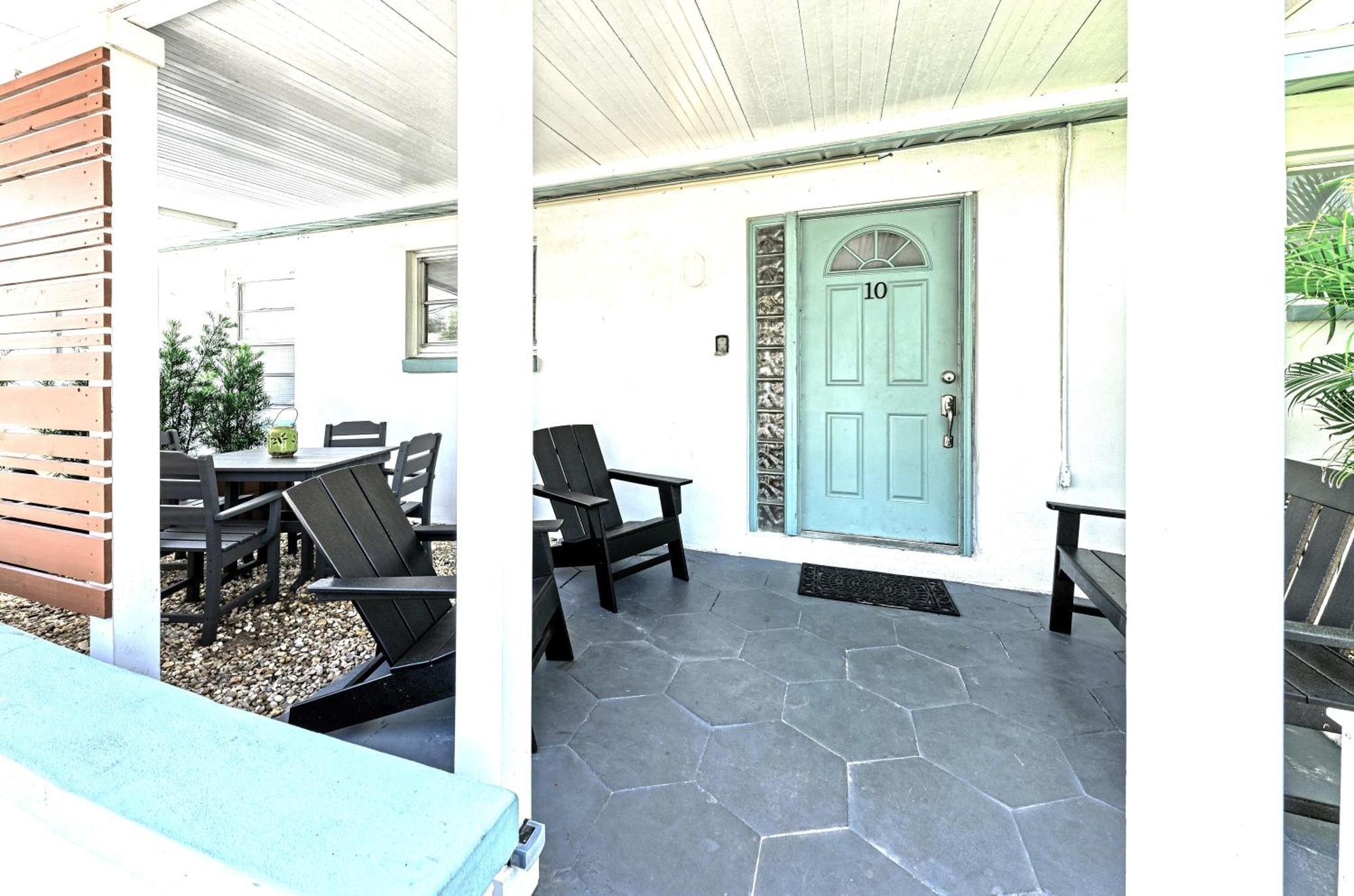 The Bungalows Treasure Island Exterior photo
